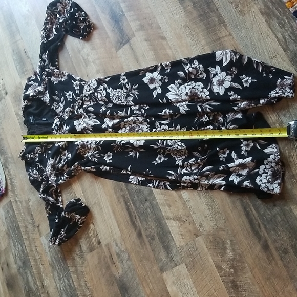 Bardot Floral Romantic Wrap Dress Size 6 - Picture 15 of 16